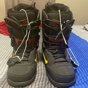 Vans ASYM X Trifit Snowboarding Boots